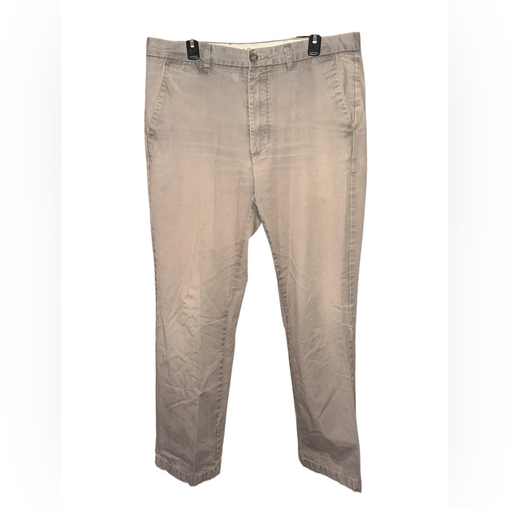 Dockers Men's Khaki Chinos